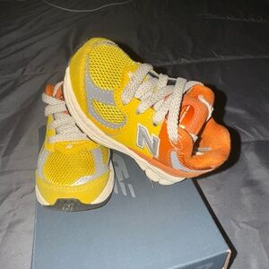 $30 dollars New Balance size 5C